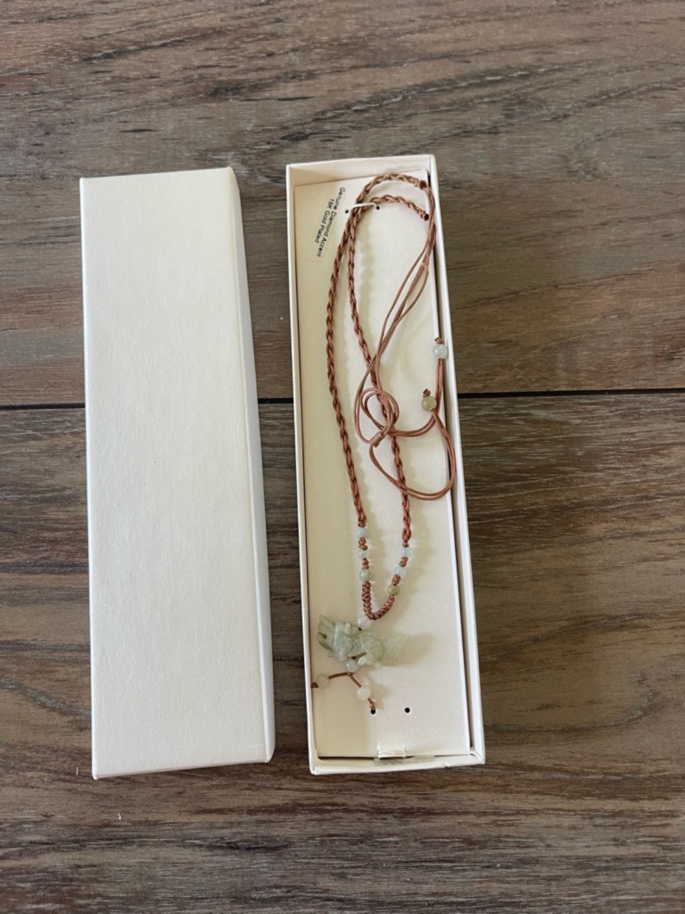 adjustable Chinese-style jadeite pendant necklace featuring a carved Dragon New